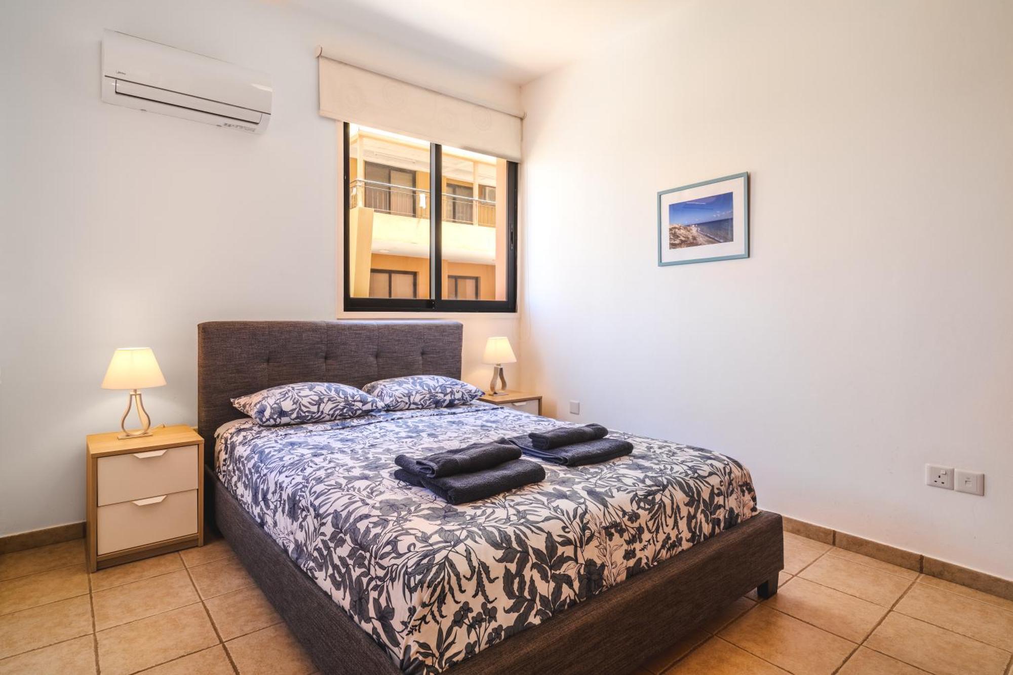 Isabella One Bedroom Ларнака Екстериор снимка